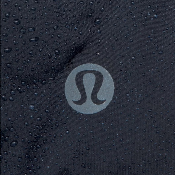 Lululemon Down for It All Jacket - Black - Size 2 - Picture 4 of 5